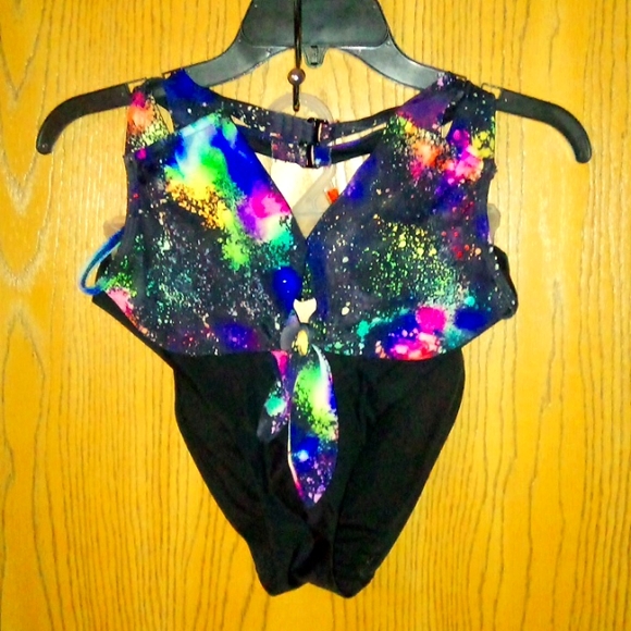 No Boundaries Other - BLaCK/NeoN Tie-Dye print 2 piece w/ 2 clasp adjustable bikini 👙 top swim suit